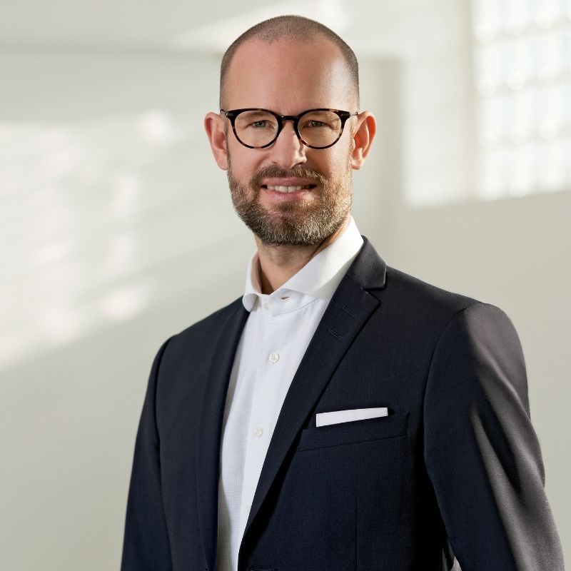 VCvF.Legal - Team - Sebastian Henning - Business (1)